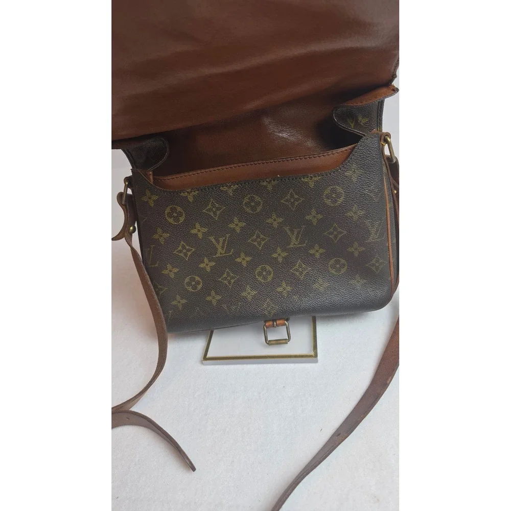 Authentic Vintage Louis Vuitton Monogram Cartouchière 26 GM Crossbody Bag - 1985